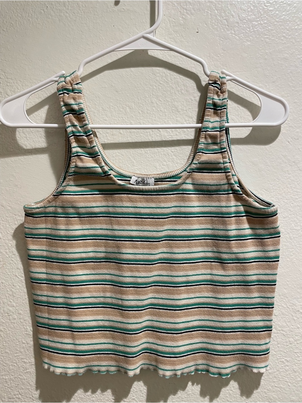🌸 Rue21 Ruffle Hem Lettuce Edge Striped Crop XL 🌸